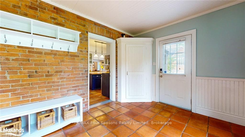 70 BRUCE Street photo 19