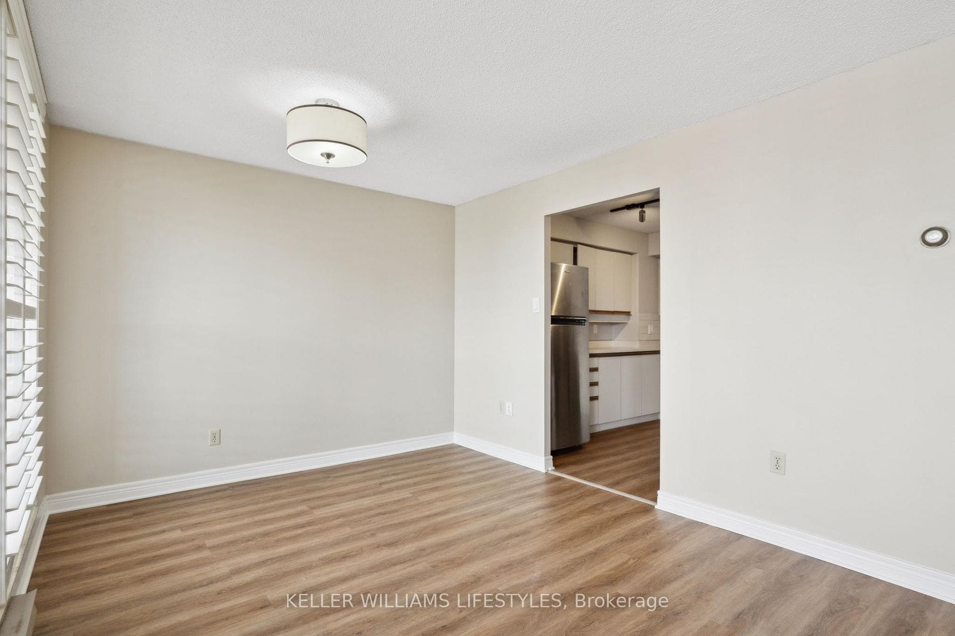 600 Talbot Street Unit 412 photo 12