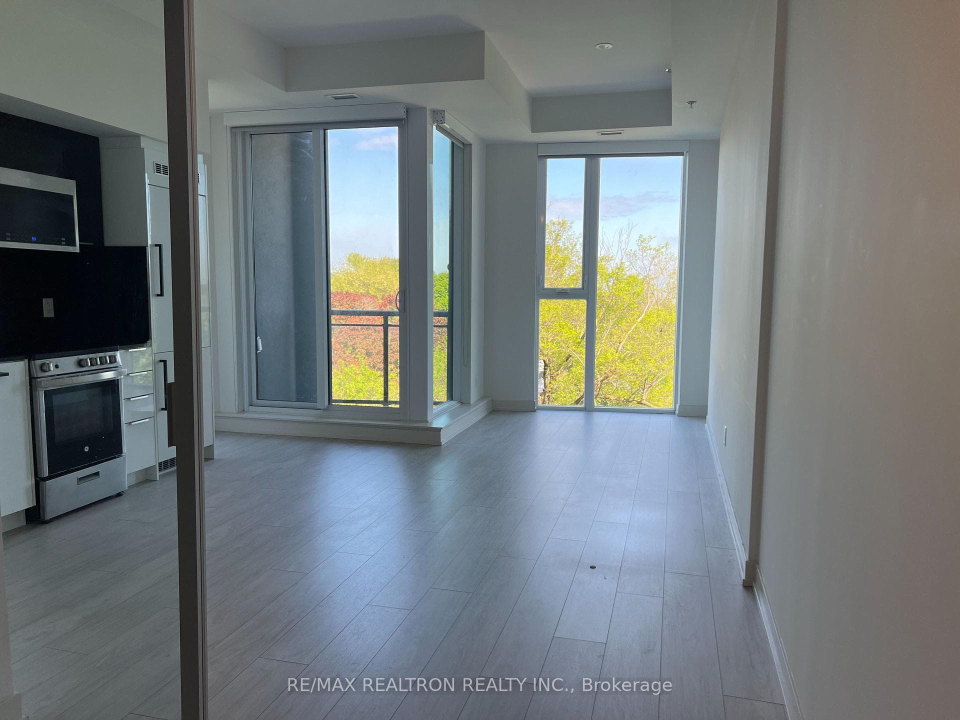 90 Glen Everest Road Unit 520 photo 10