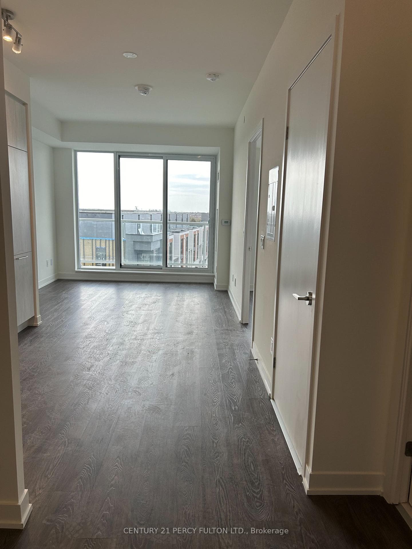 2 David Eyer Road Unit 522 photo 8
