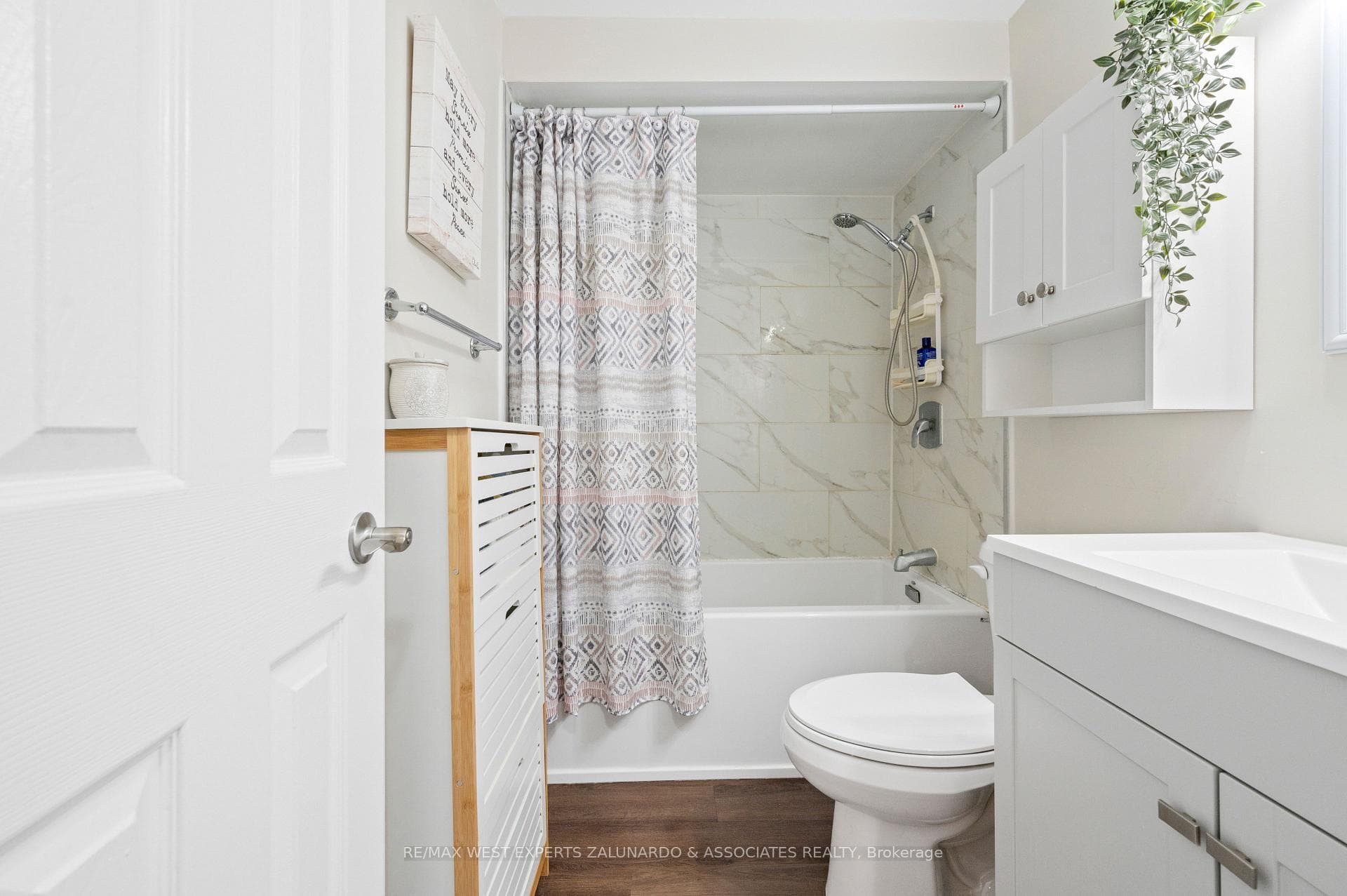 64 Wallace Drive photo 25