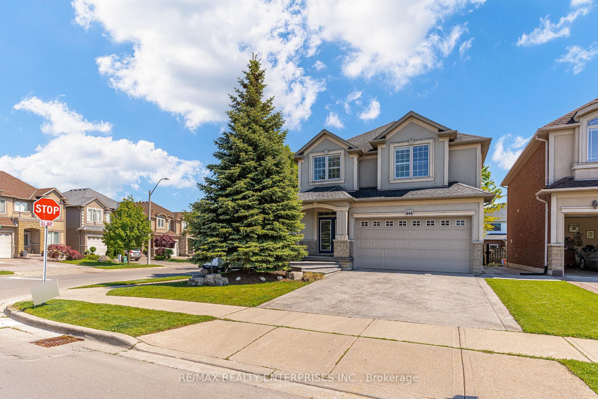 444 Dicenzo Drive photo 2