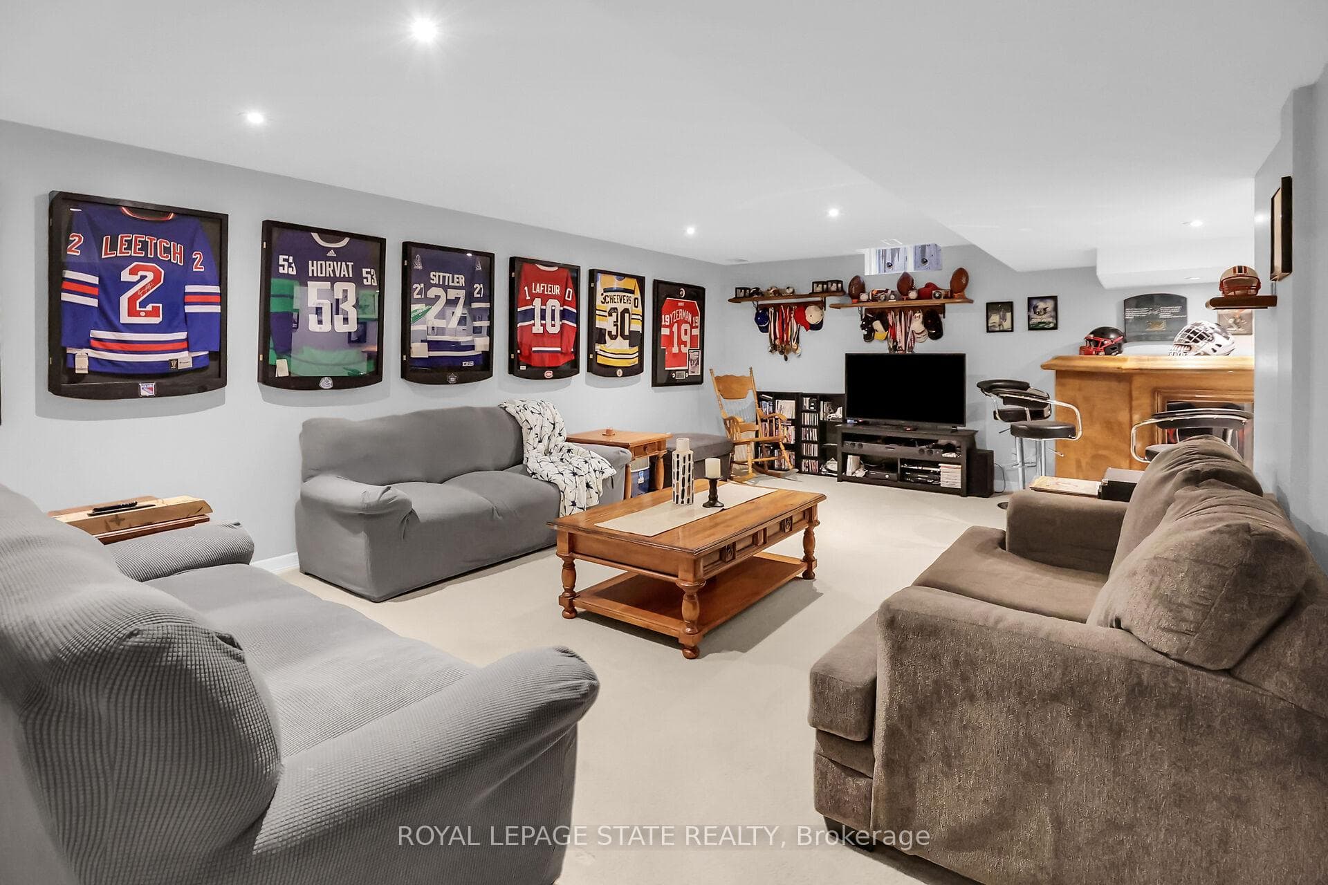 9 Vidal Court photo 29
