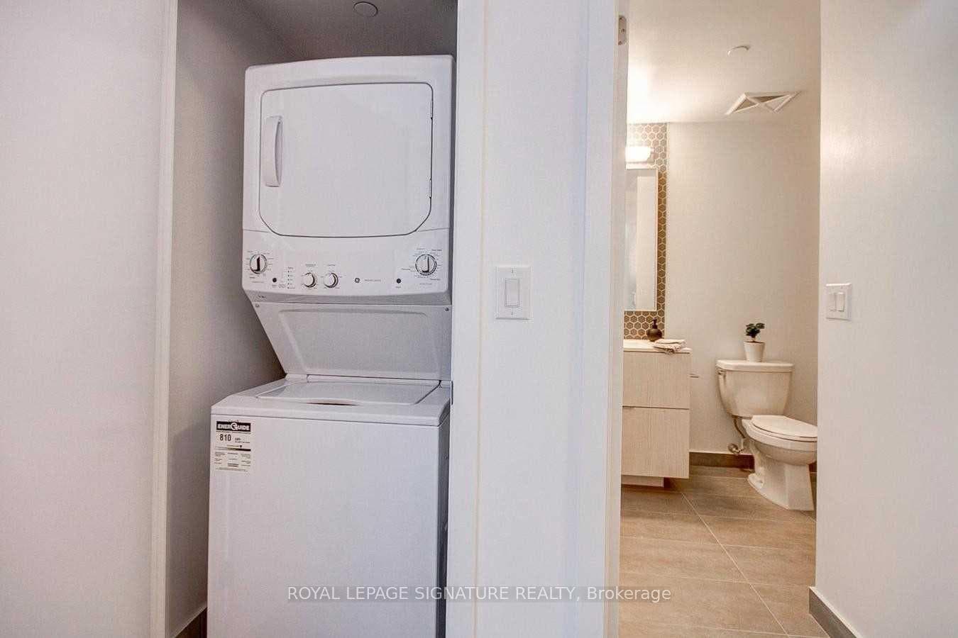 2520 Eglinton Avenue Unit 1408 photo 13