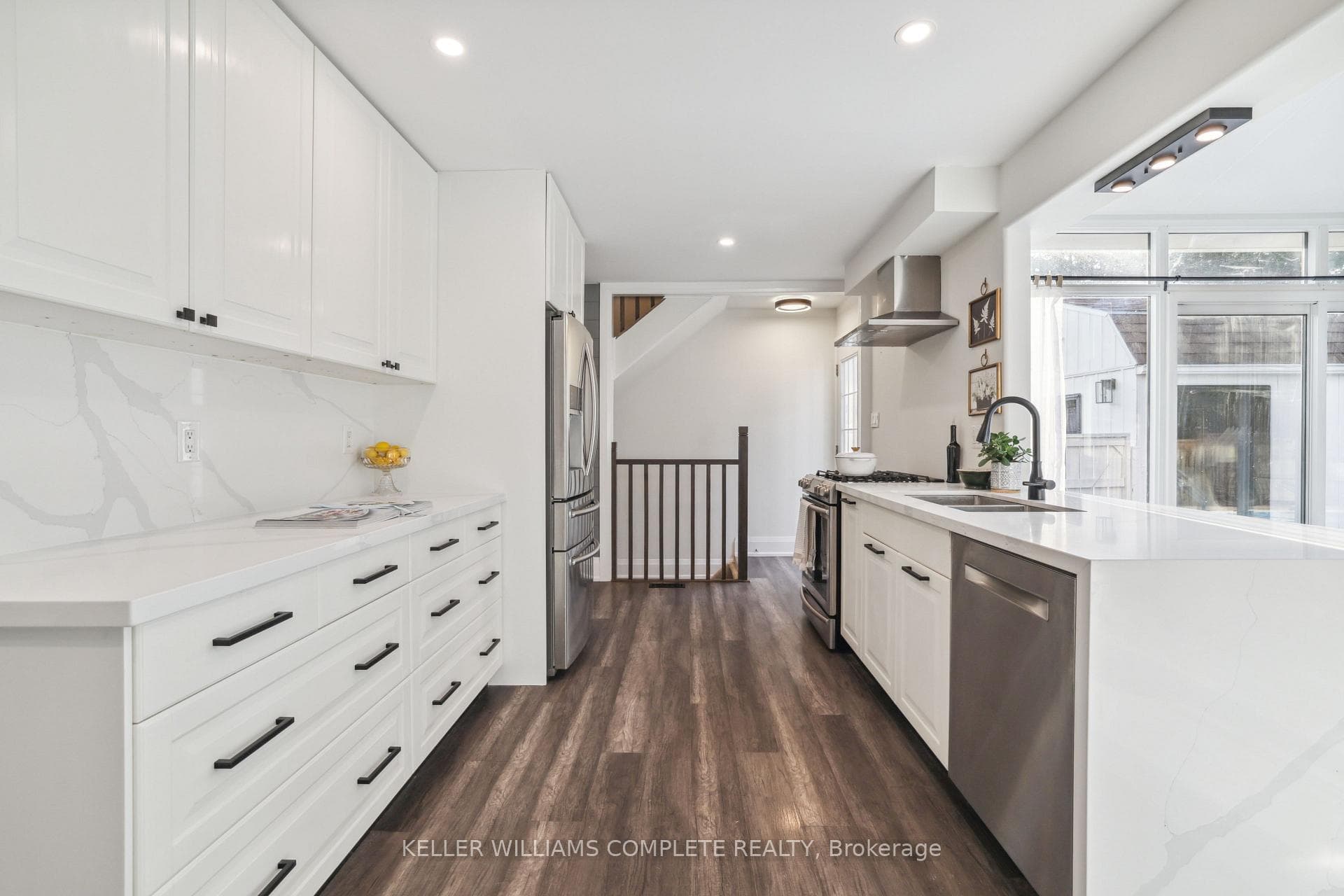 49 Markham Crescent photo 15
