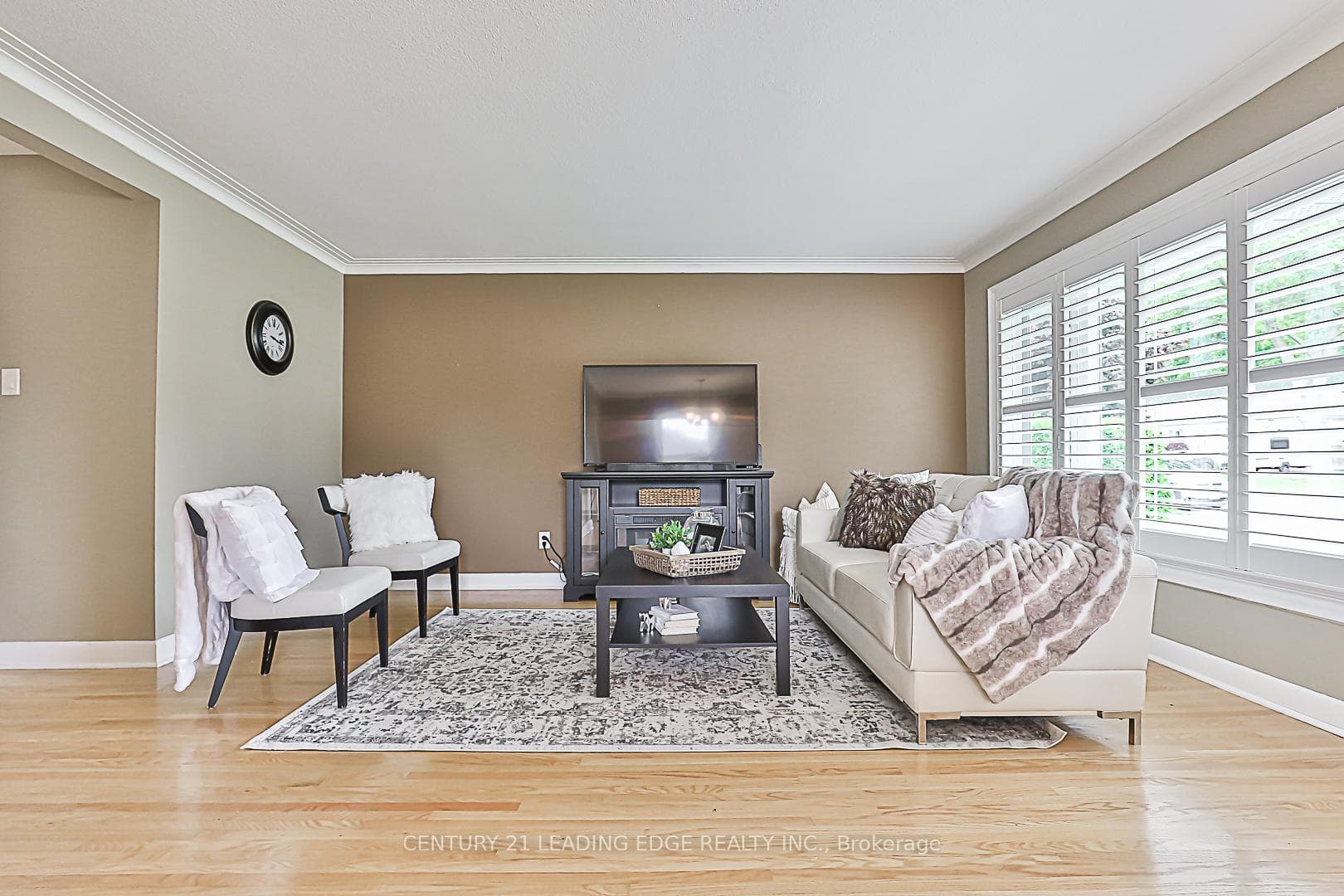 810 King Street photo 4