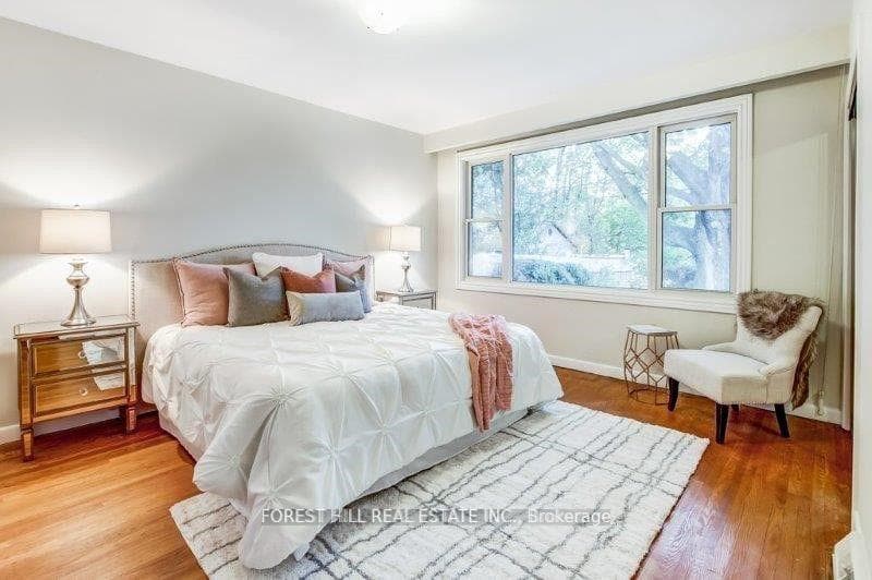 91 Cummer Avenue Unit Main photo 3