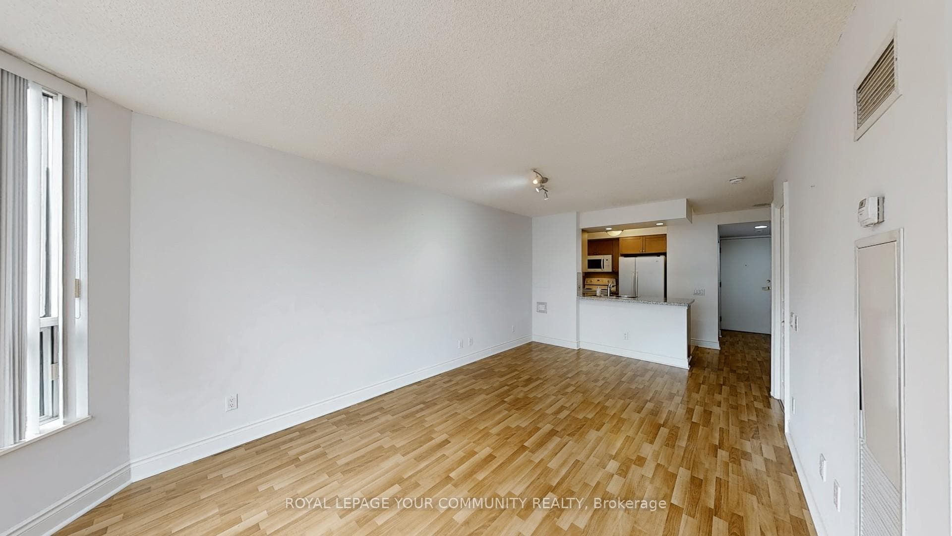 10 Northtown Way Unit 607 photo 21