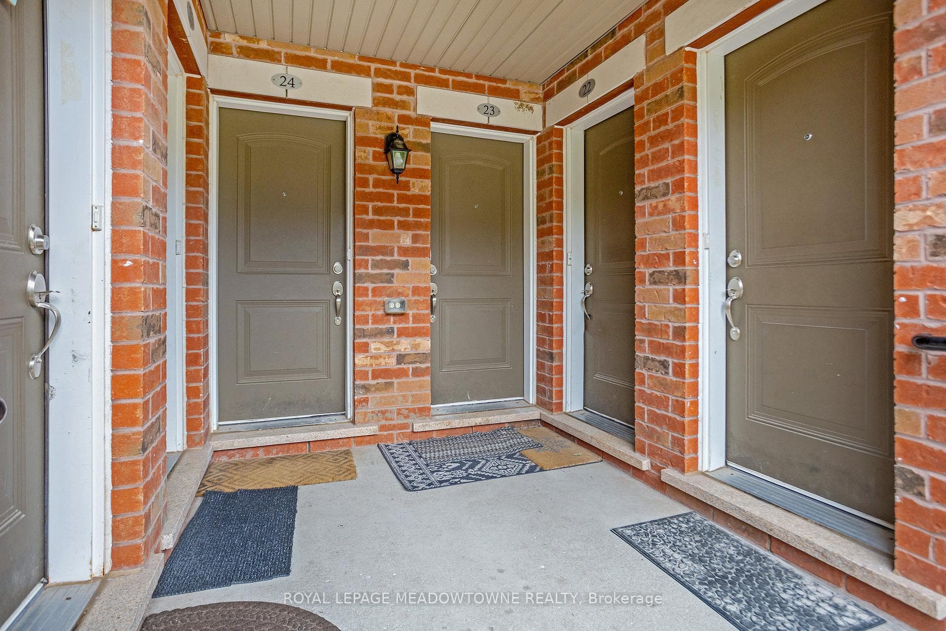 2500 Post Road Unit 22 photo 6