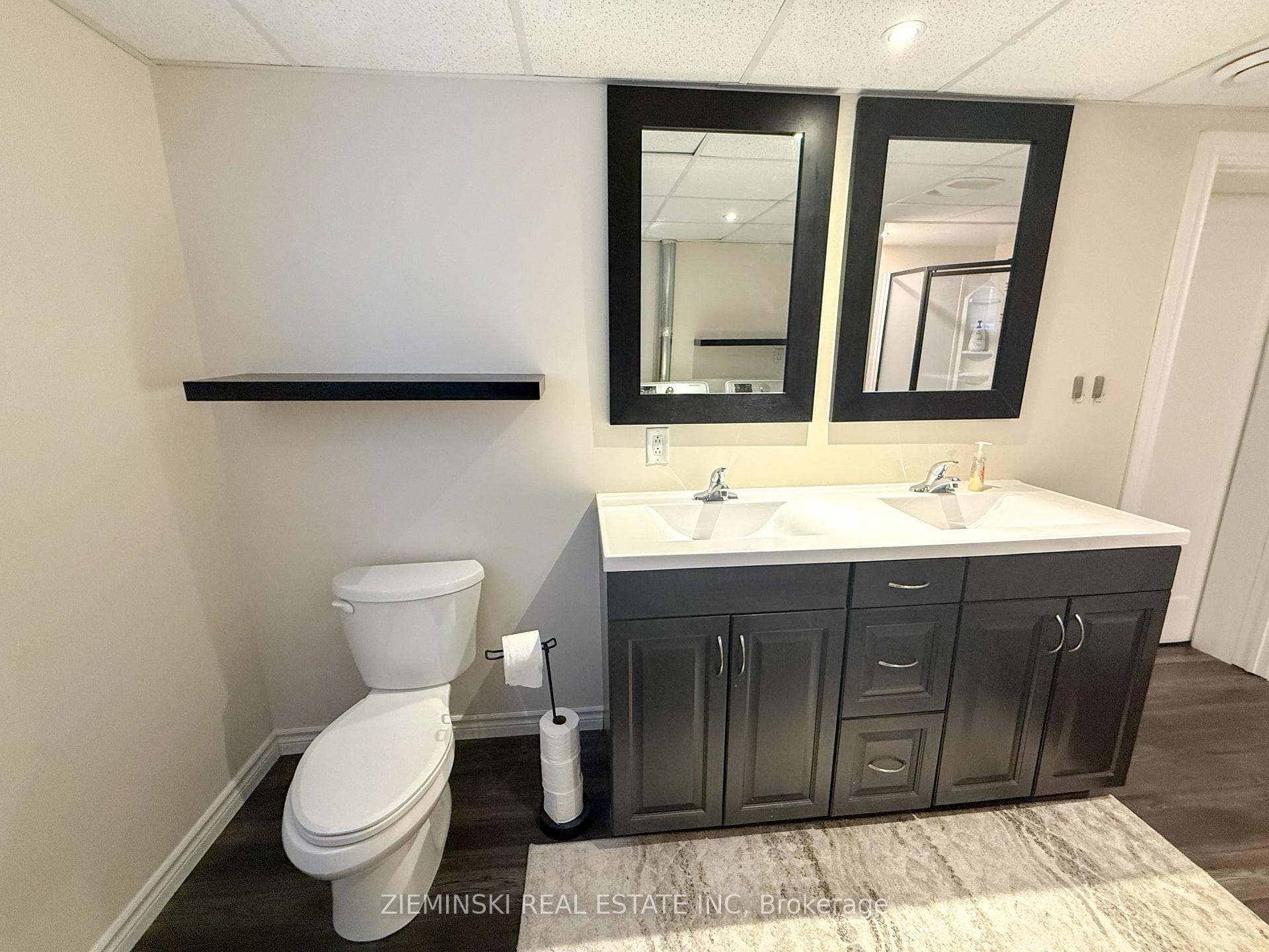 364 Spruce Street photo 16