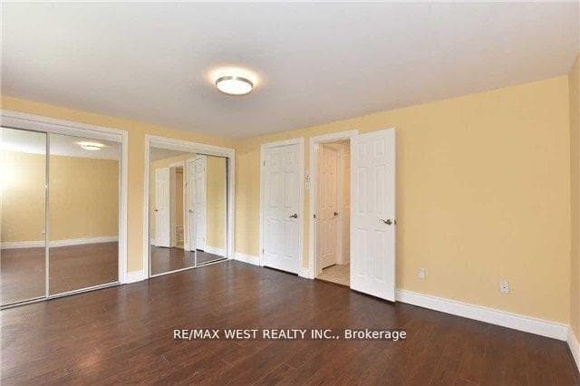 120 Murison Boulevard Unit 8 photo 17