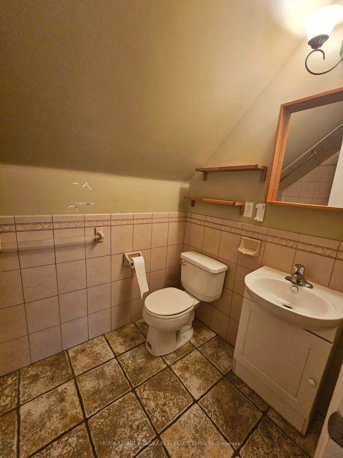947 Main Street Unit 5 photo 4