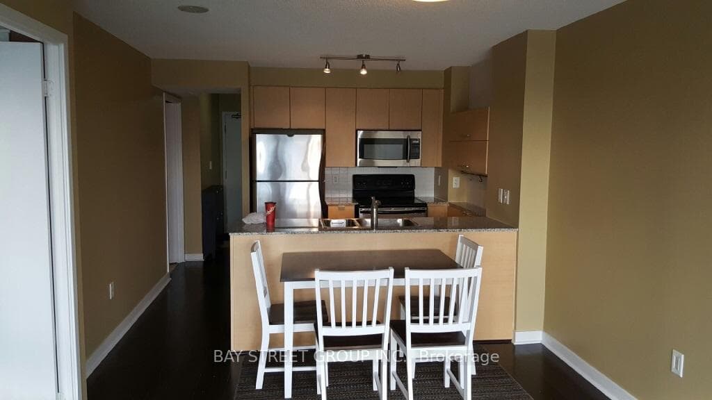 11 Brunel Court Unit 2502 photo 5