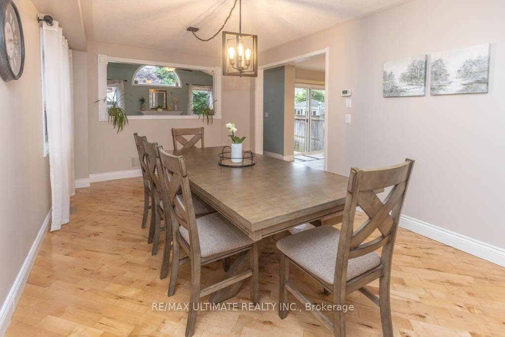 46 Beaumaris Crescent photo 13