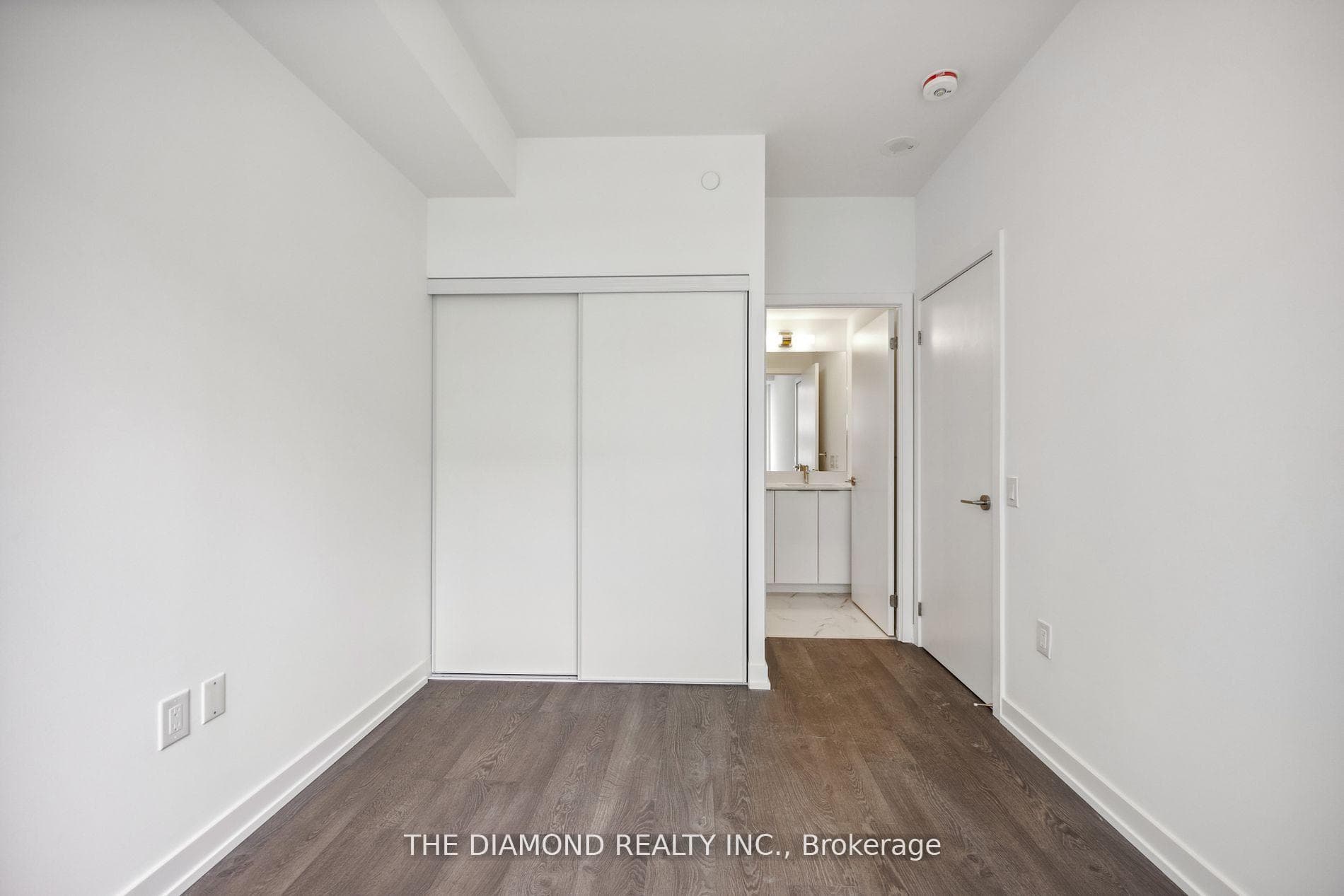 8 Olympic Gardens Drive Unit S702 photo 25