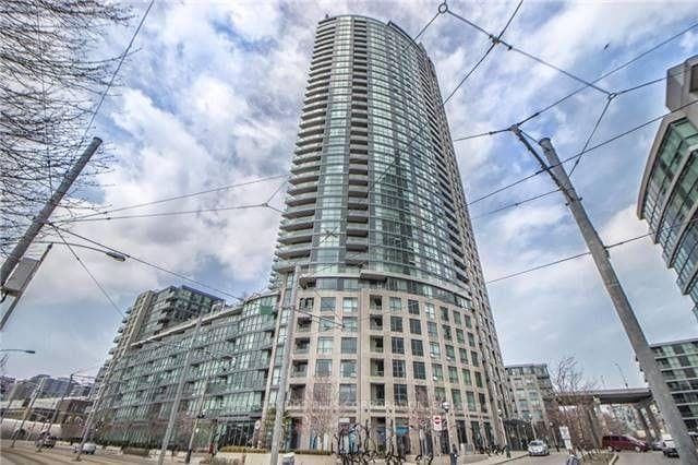 219 Fort York Boulevard Unit 3707 photo 1
