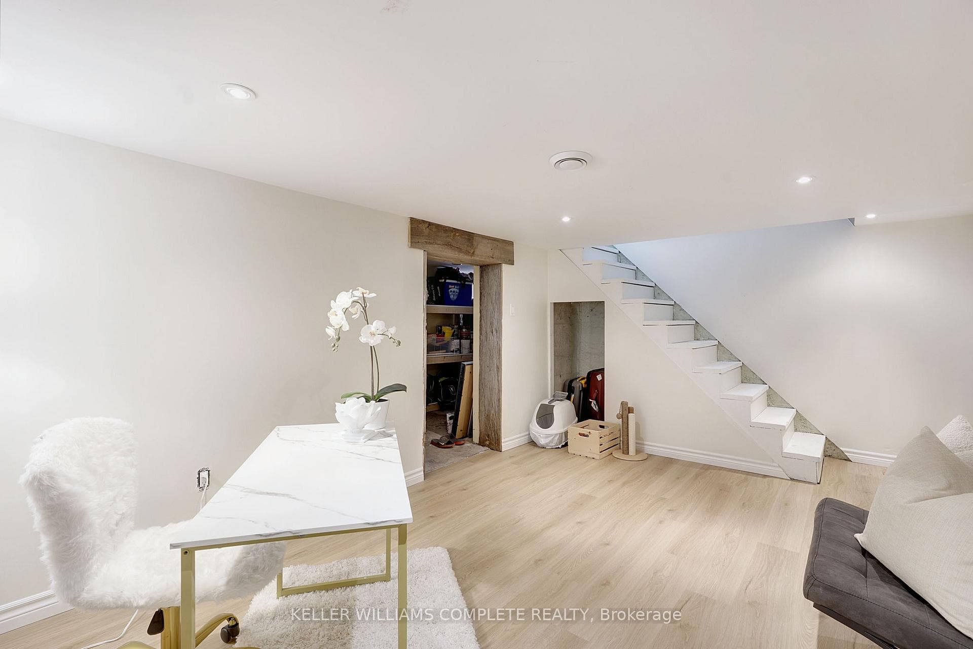 131 Drummond Street photo 20