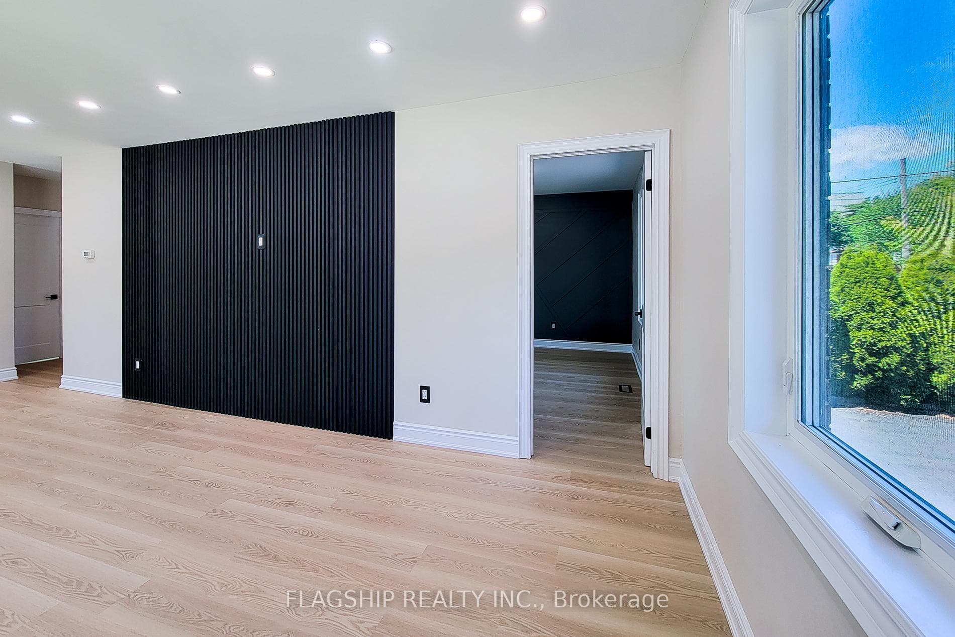 292 Glenholme Avenue photo 28