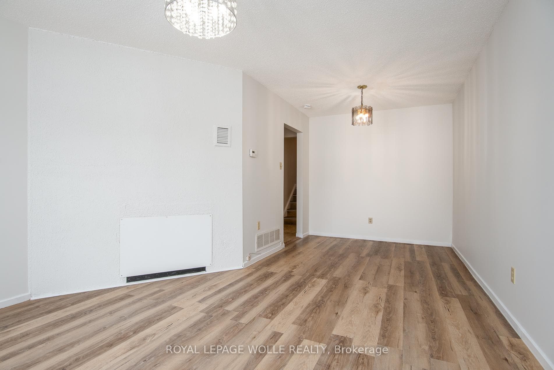 60 Hahn Avenue photo 6