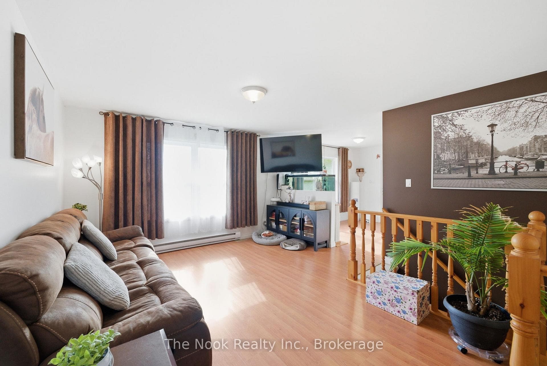 4 McGillivray Lane photo 7