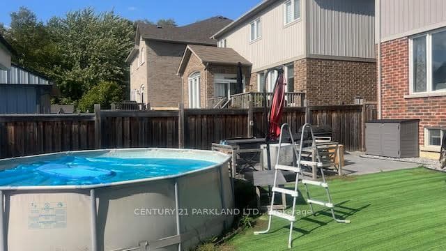99 Holyrod Drive photo 23