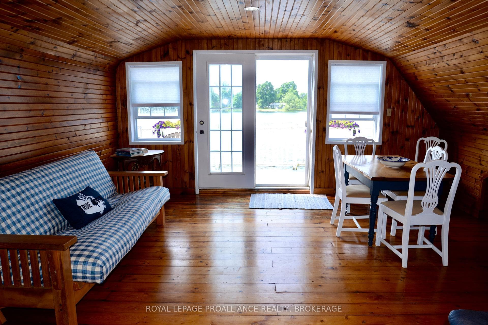 121 Tremont Park Island photo 25