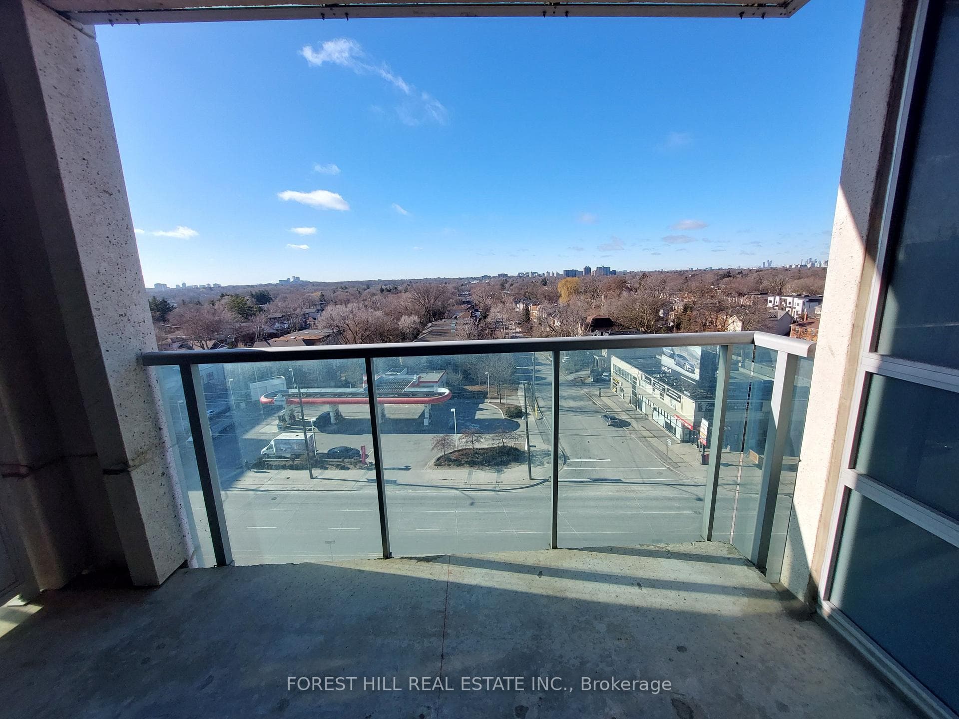 18 Harrison Garden Boulevard Unit 901 photo 14