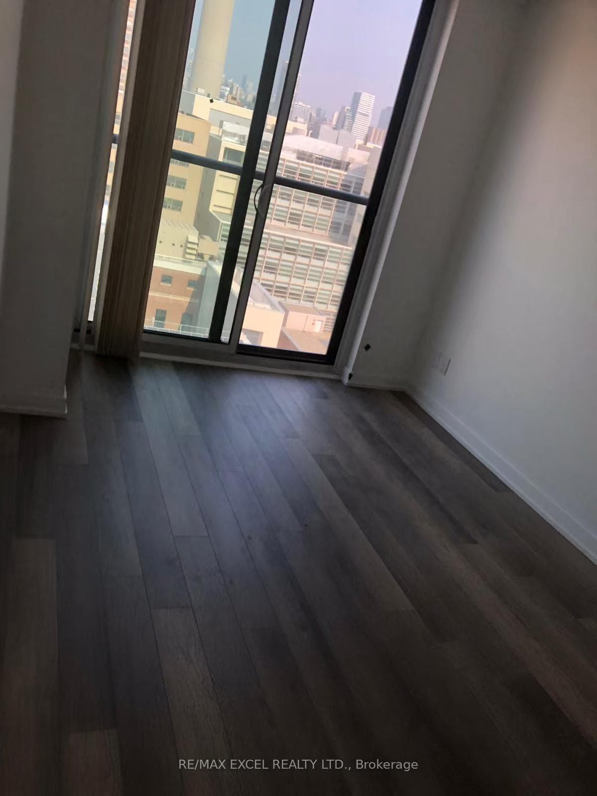 181 Huron Street Unit 1406 photo 22