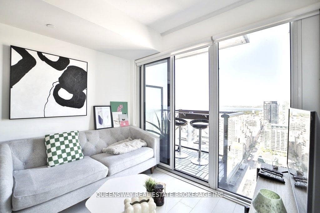Living Space View 4