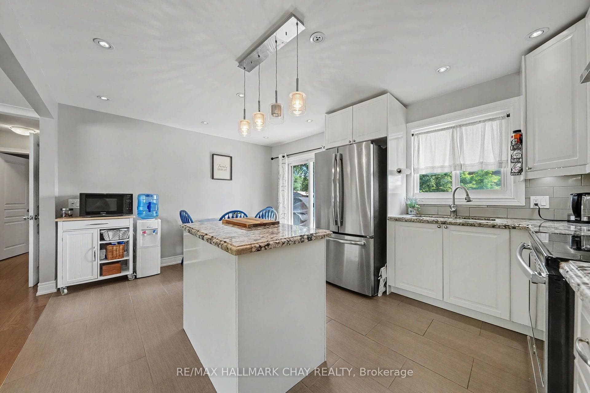 Kitchen Island