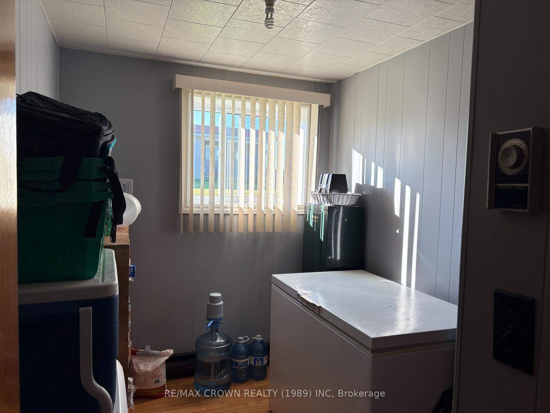 213 Balmoral Avenue photo 17