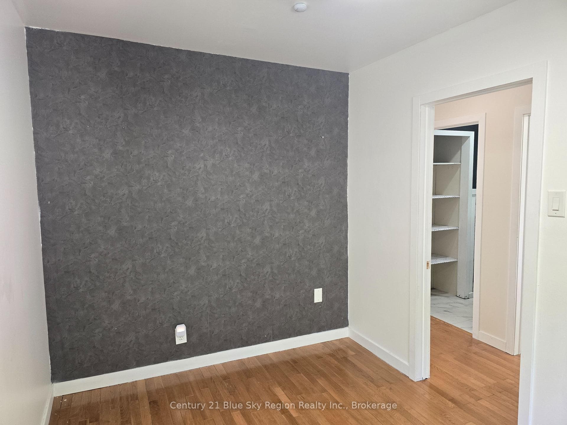 367 Princess Street photo 26
