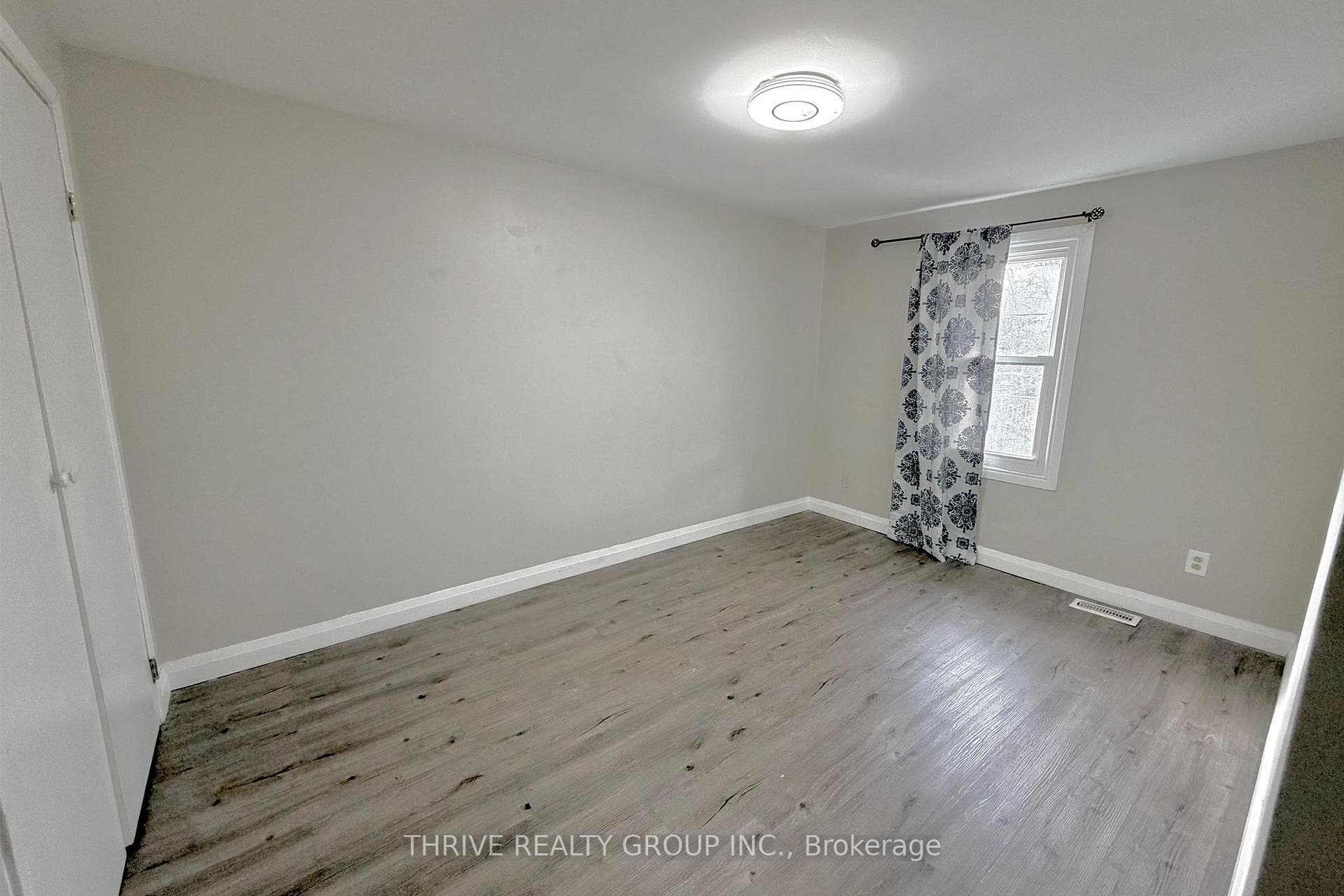 218 Admiral Drive photo 14