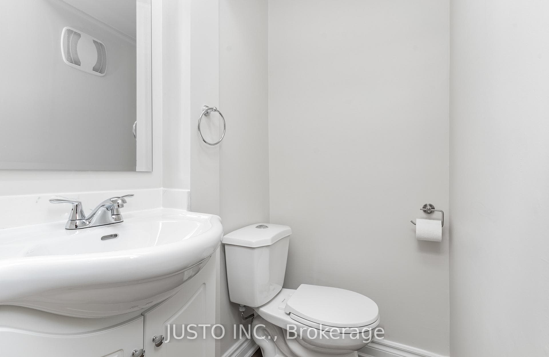 2132 Bosack Court photo 4