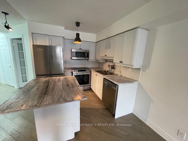 78 Harrison Garden Boulevard Unit 1001 photo 4