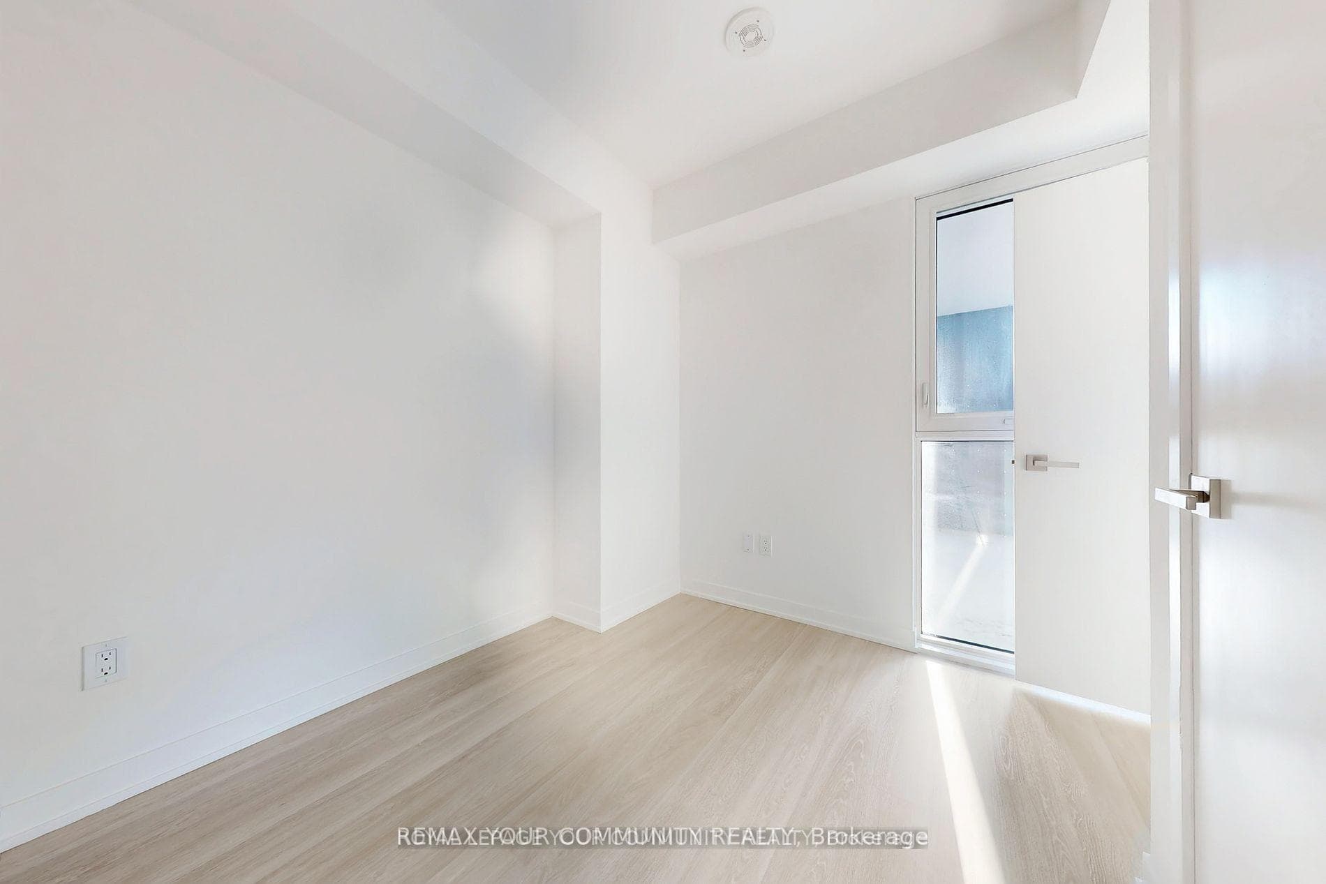 500 Wilson Avenue Unit 437 photo 16