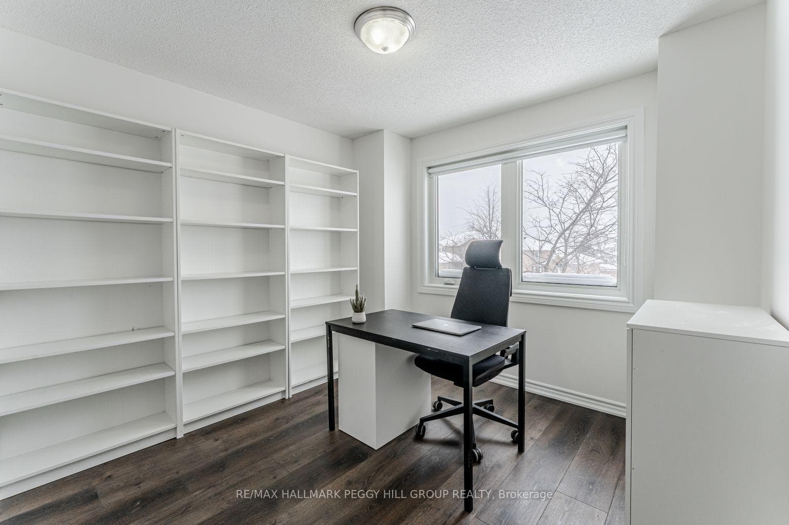 27 McAvoy Drive photo 13
