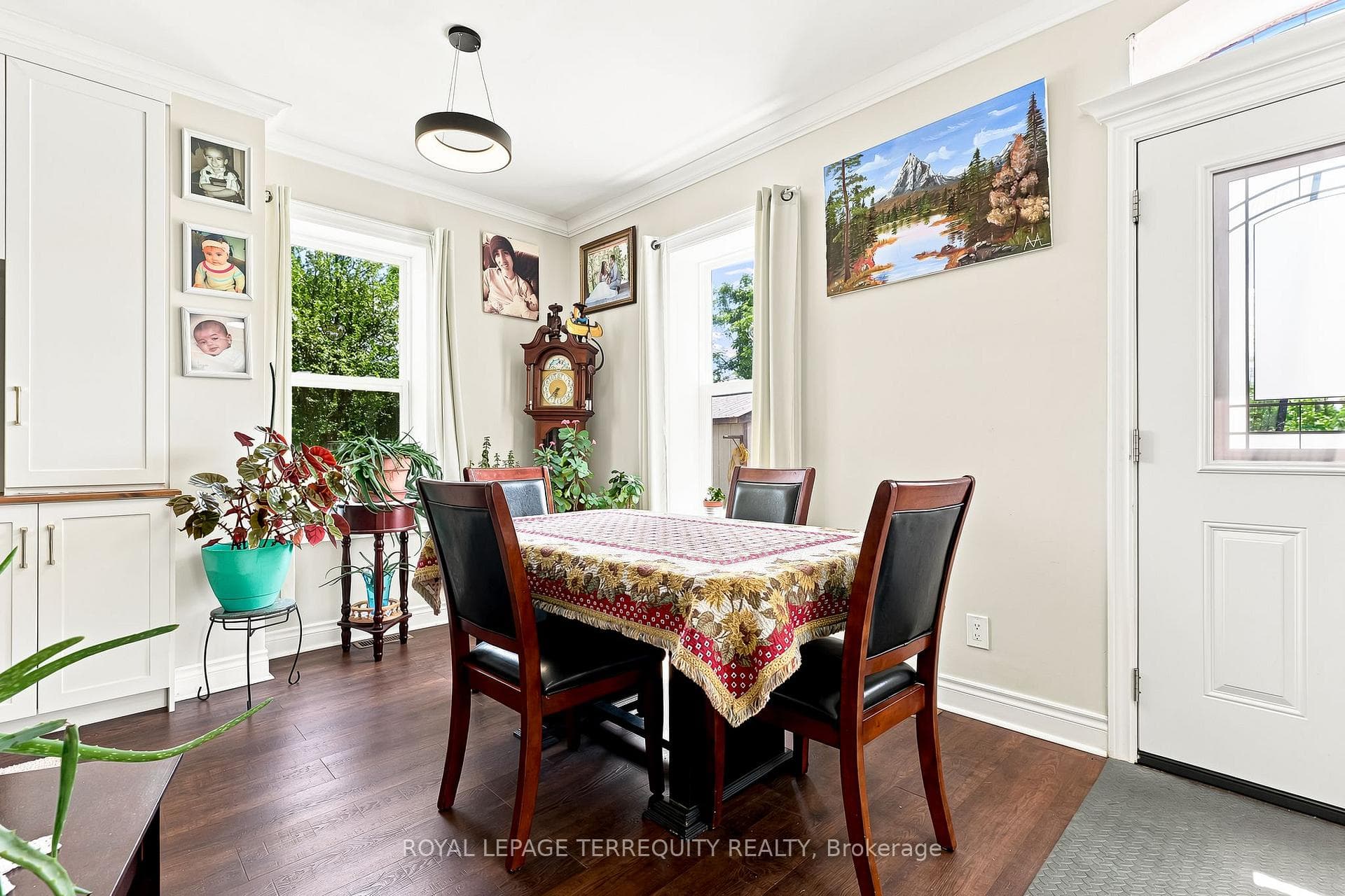 298 Crofts Road photo 10