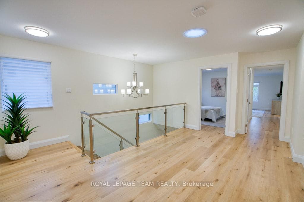 49 Aylen Avenue photo 16