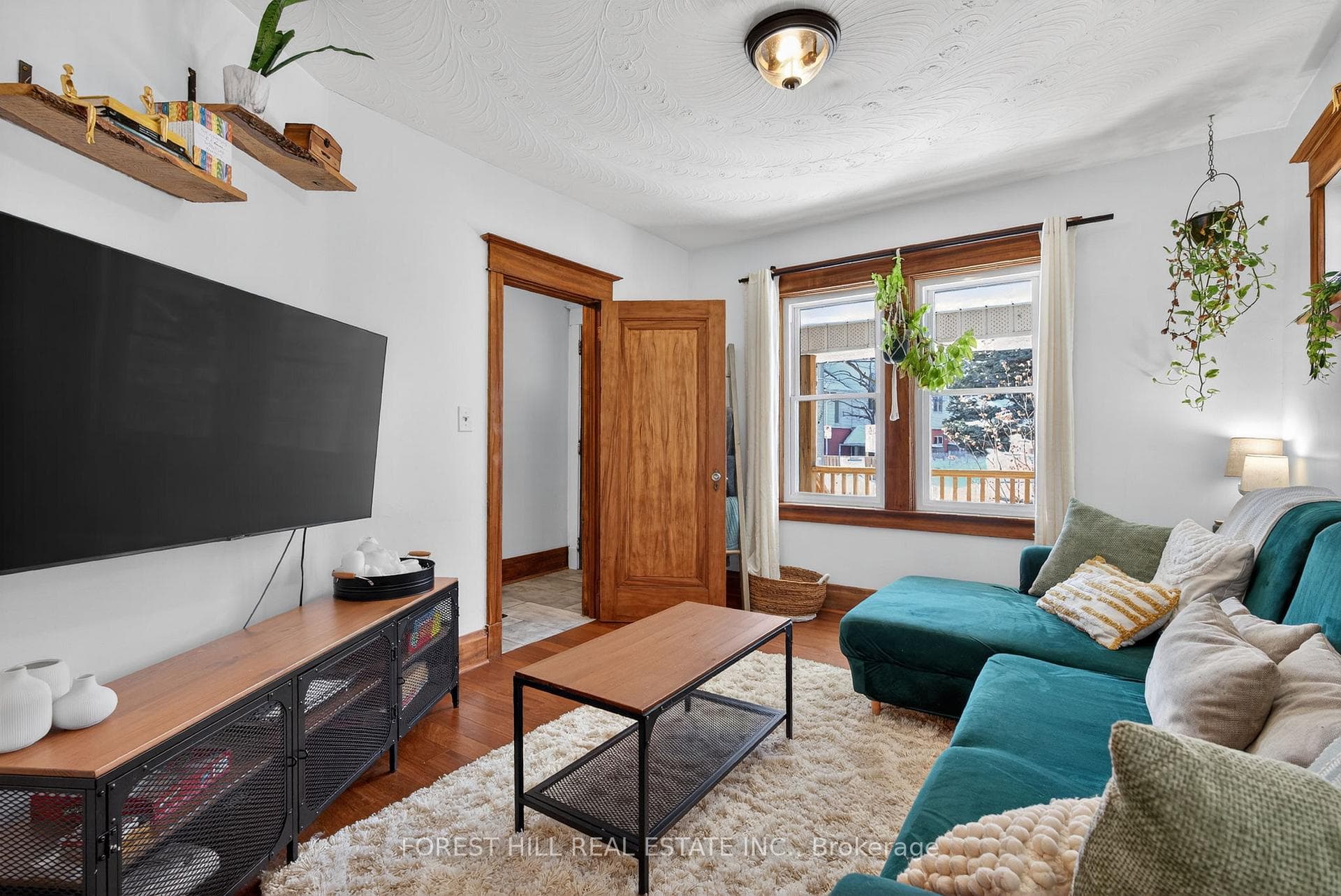 151 Dawes Road photo 5