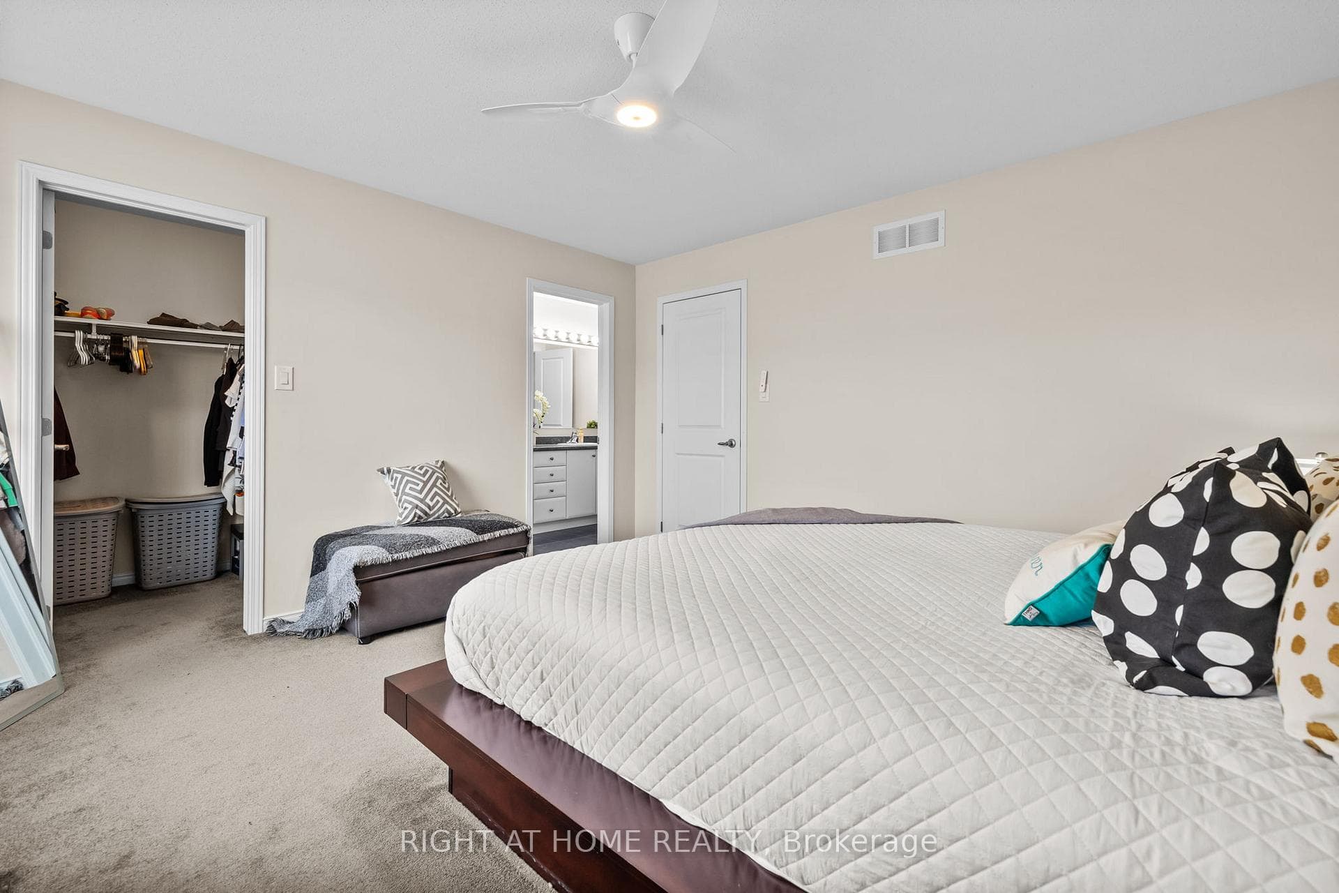 117 Urbancrest Private photo 20