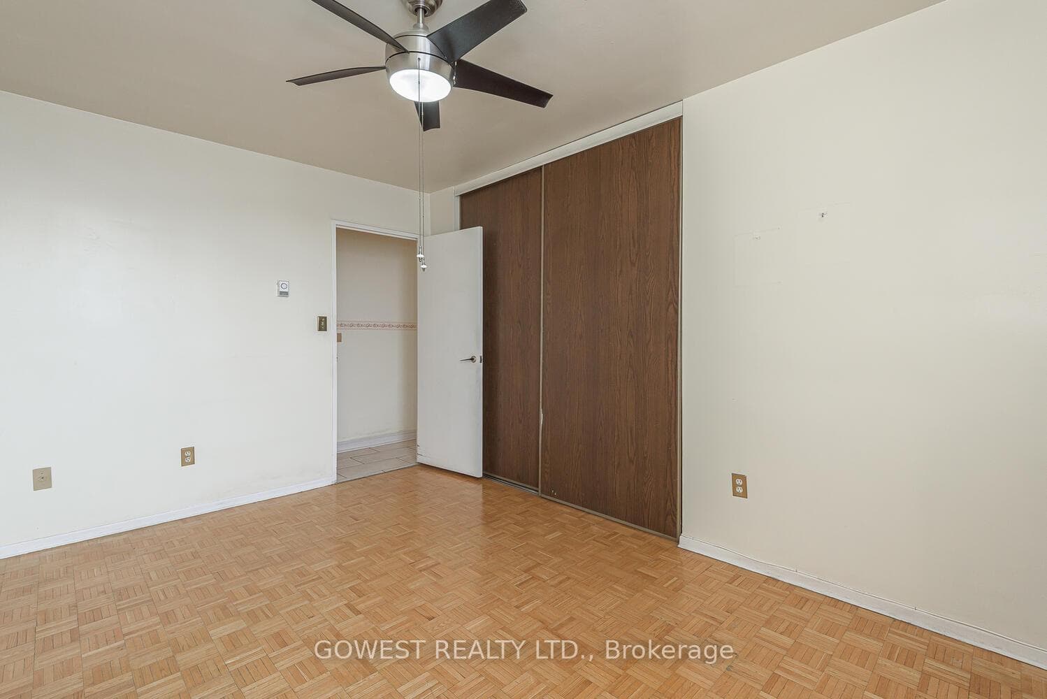 1 Massey Square Unit 1006 photo 25