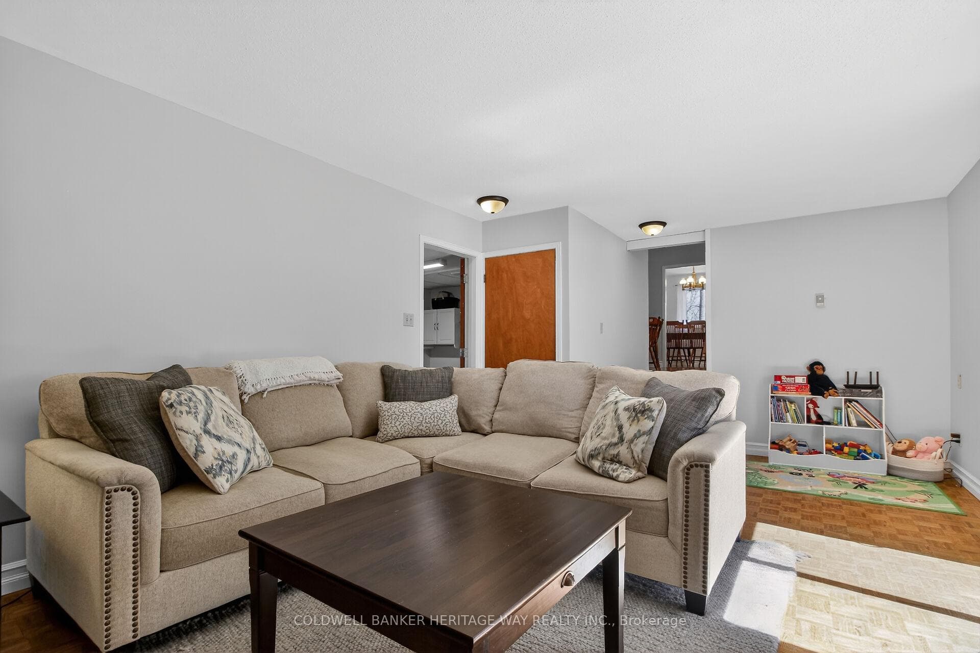 389 Rae Road photo 27