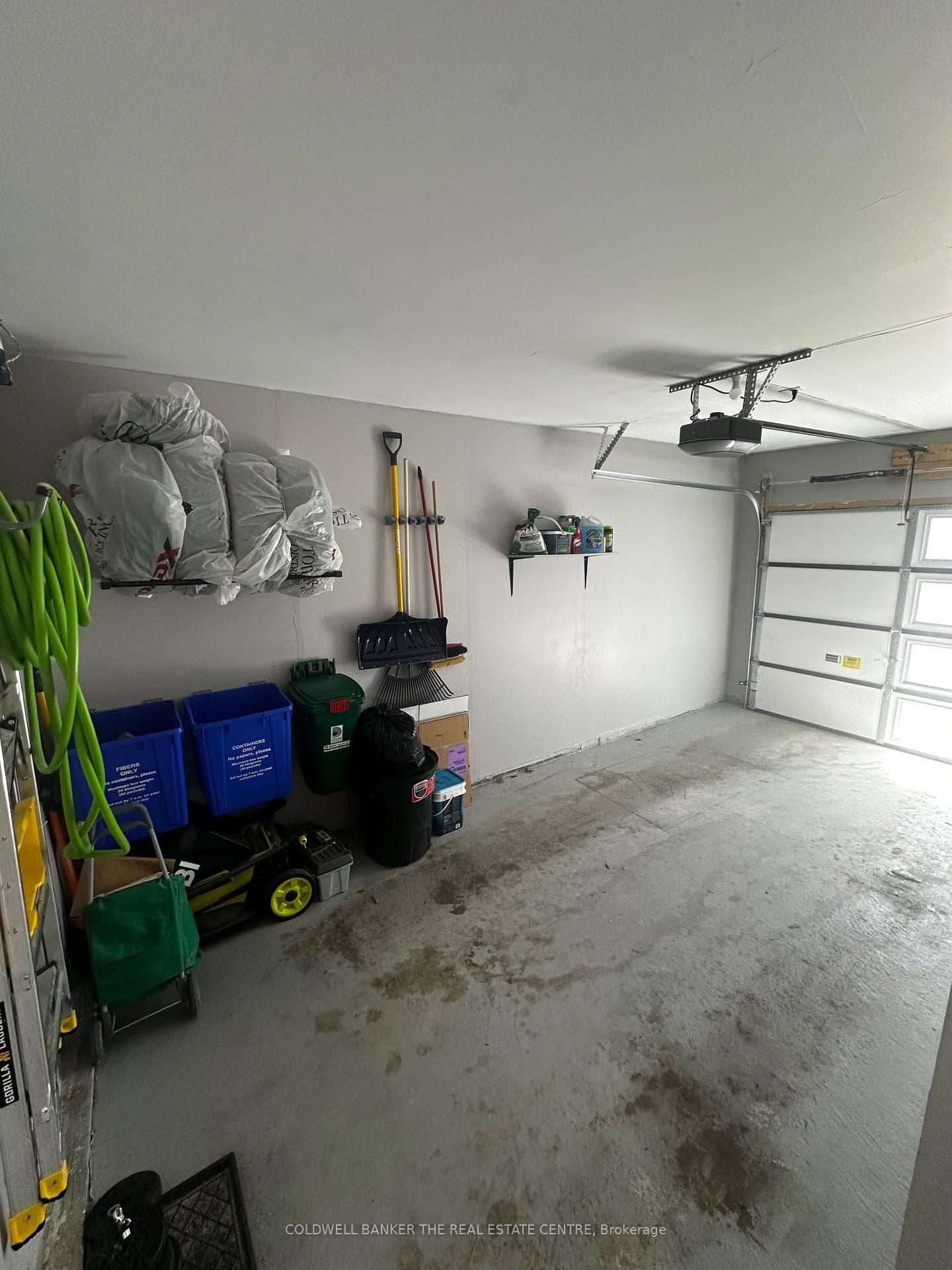 26 Gerry Henry Lane Unit UPPER photo 29