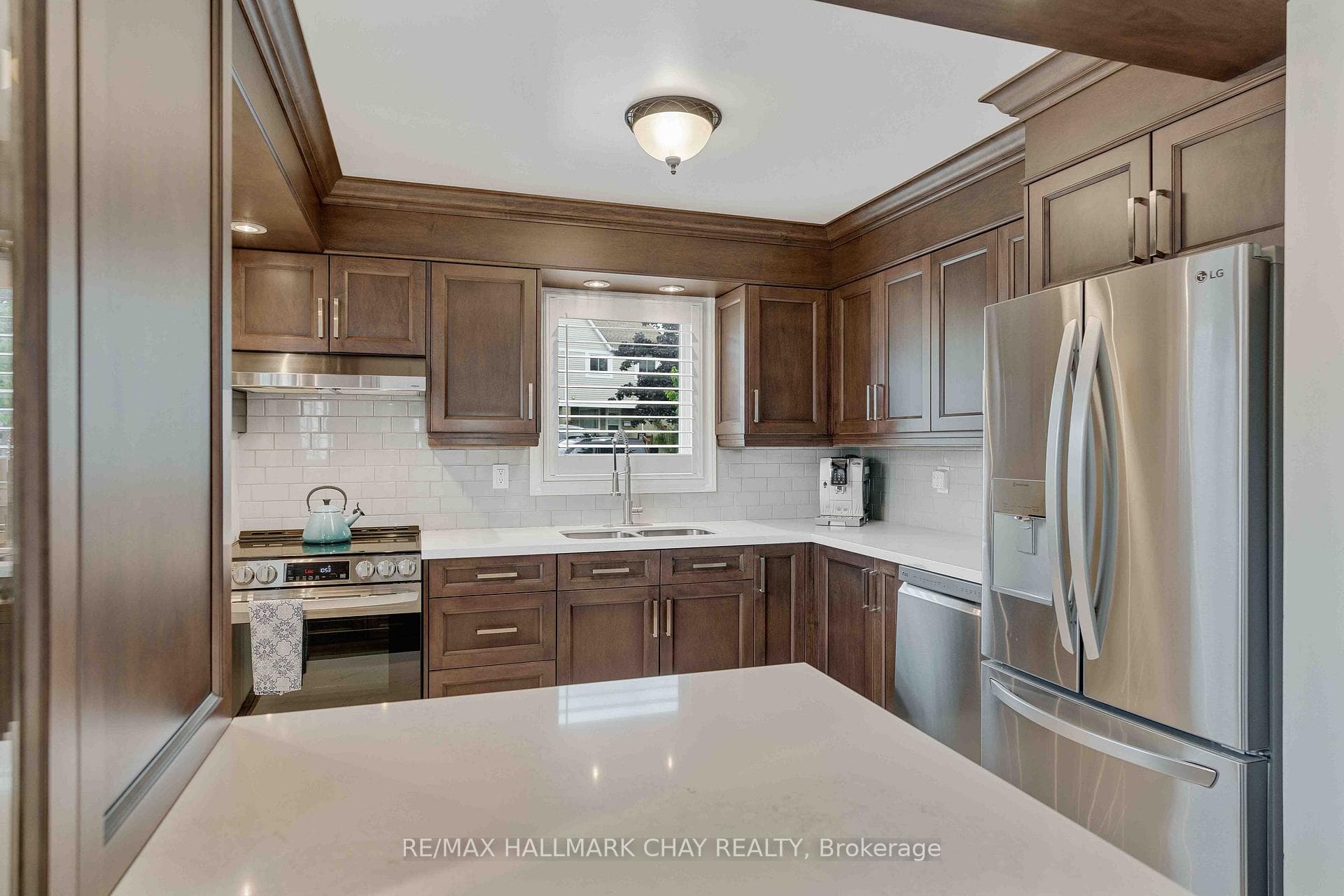 31 Sparklett Crescent photo 13
