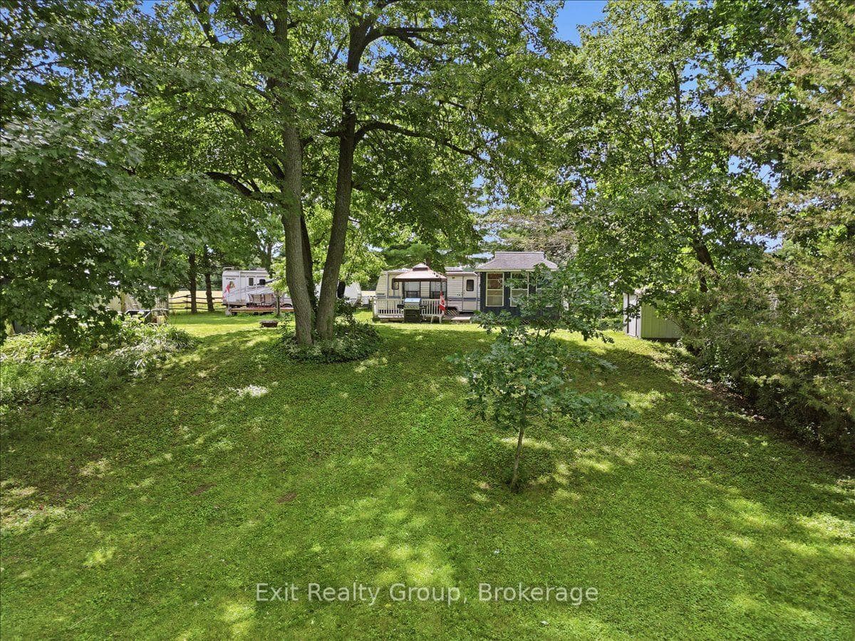 71 Cooke Lane photo 2