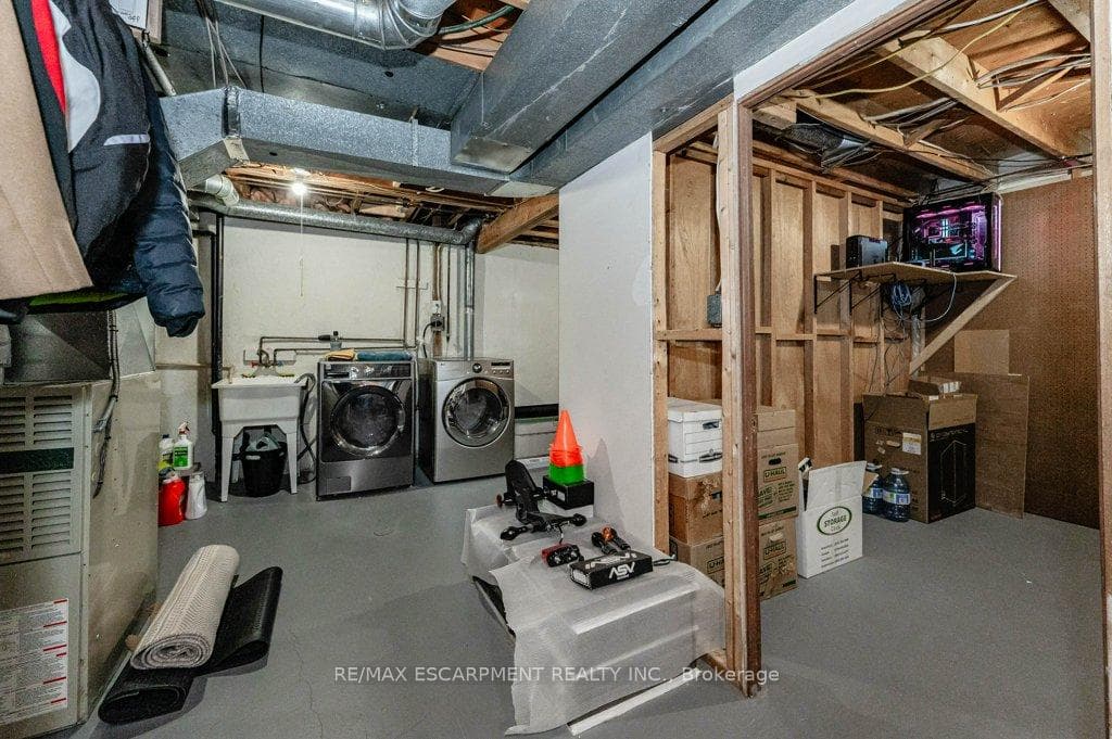 578 Laural Drive photo 26