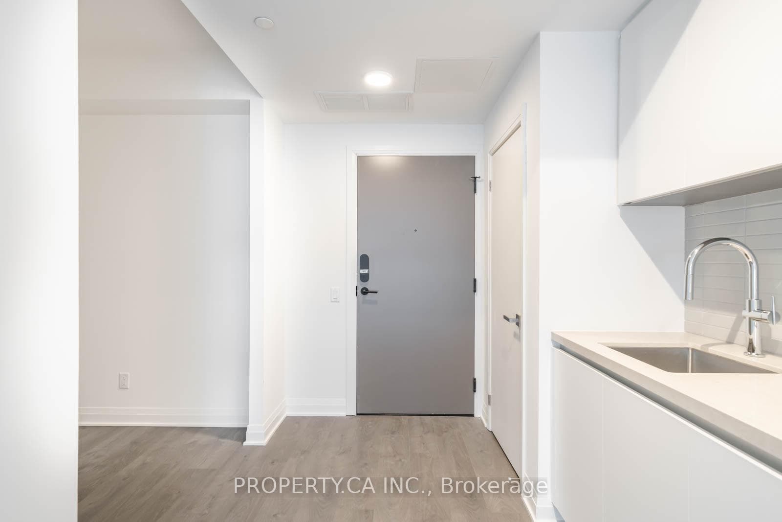 4015 The Exchange N/A Unit 2909 photo 3