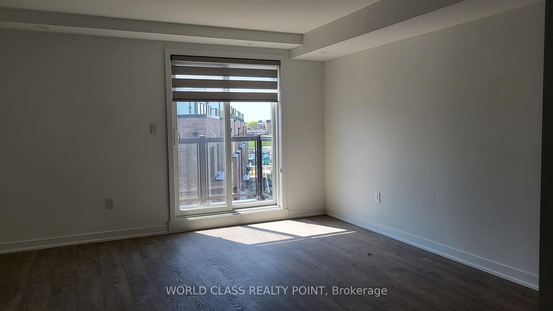 121 Green Gardens Boulevard photo 18