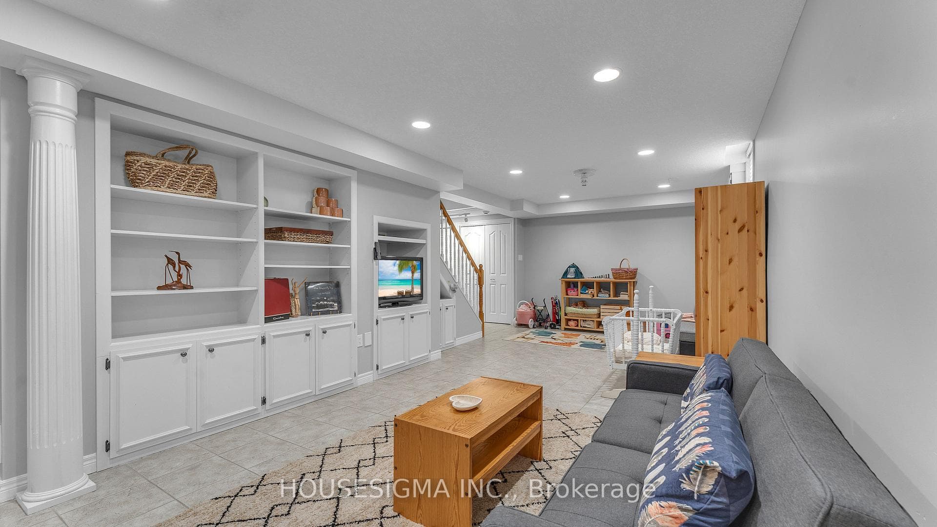 104 Virginia Crescent photo 32
